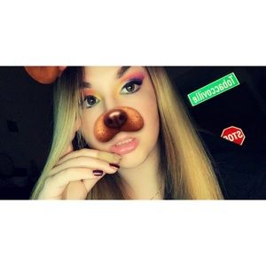 Meet your Posher, Madison